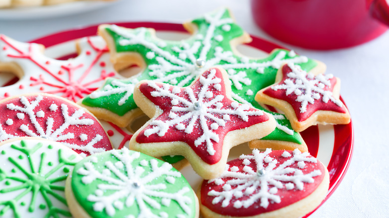 Plate of cookies with rolled buttercream