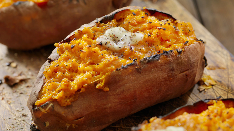 Baked sweet potato with butter