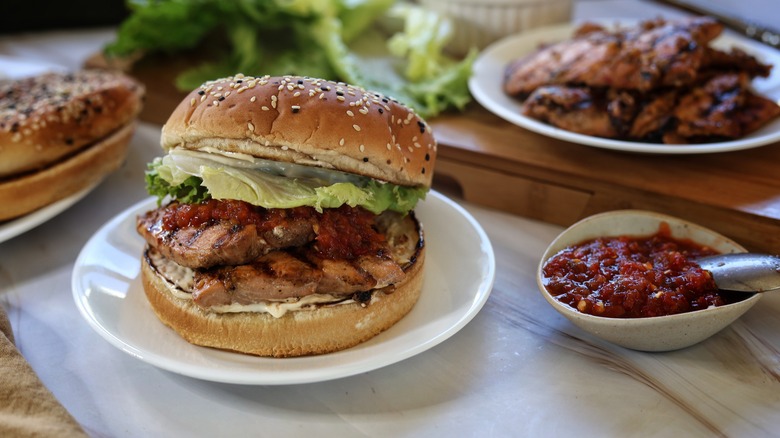 grilled salmon sandwiches