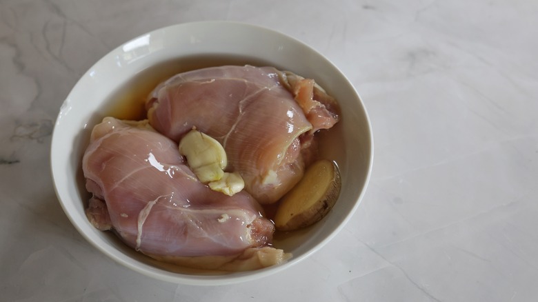 marinating chicken thighs