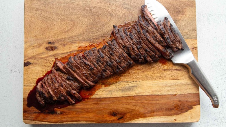 sliced skirt steak